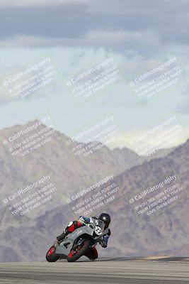 media/Nov-16-2025-Race Pace (Sun) [[8c5fa54630]]/Verified Riders/5-Turn 9 (1135am)/